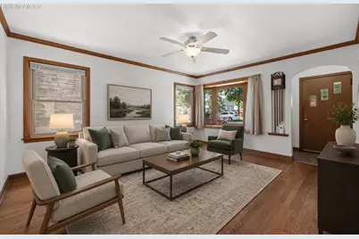 2406 S 82nd St, West Allis, WI 53219 - Photo 2