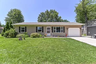 322  Woodlawn Ave, Racine, WI 53105 - Photo 1