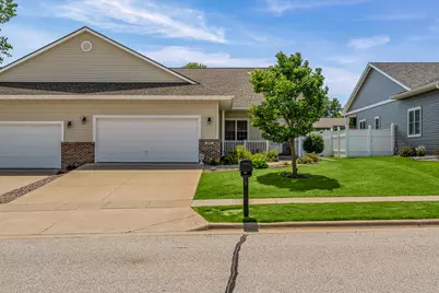 289  Lewis St, West Salem, WI 54669 - Photo 2