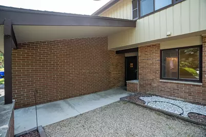 12804 N Colony Dr, Mequon, WI 53097 - Photo 4