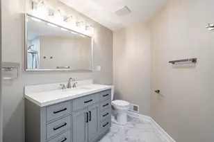 12804 N Colony Dr, Mequon, WI 53097 - Photo 20