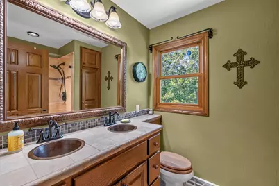 5836  Oakdale Ct, Cedarburg, WI 53024 - Photo 18