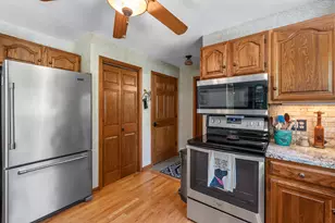 5836 Oakdale Ct, Cedarburg, WI 53024 - Photo 14
