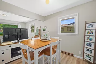 6830 W Plainfield Ave, Greenfield, WI 53220 - Photo 10