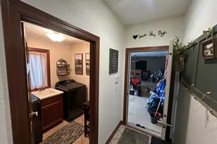 165 Chelsea Ln, Racine, WI 53182 - Photo 2