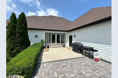 165  Chelsea Ln, Racine, WI 53182 - Photo 10