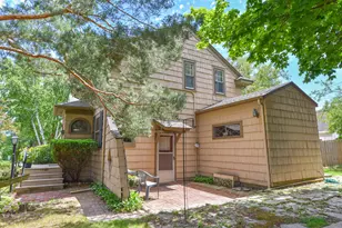 7011 W Garfield Ave, Wauwatosa, WI 53213 - Photo 20