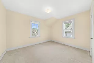 7011 W Garfield Ave, Wauwatosa, WI 53213 - Photo 30