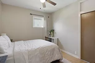 920 N 6th St, Manitowoc, WI 54220 - Photo 14