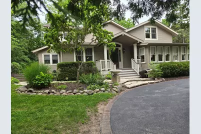 1823 W Shore Dr, Delafield, WI 53018 - Photo 2