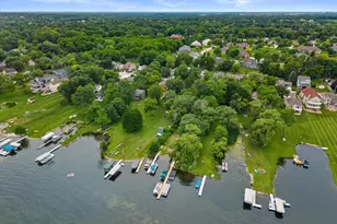 1823 W Shore Dr, Delafield, WI 53018 - Photo 50