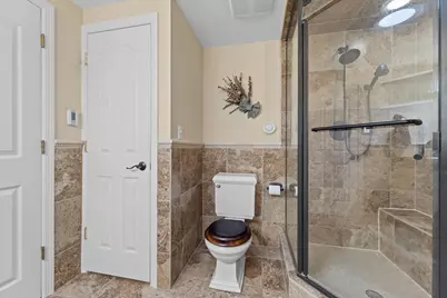1823 W Shore Dr, Delafield, WI 53018 - Photo 30