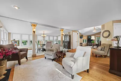 1823 W Shore Dr, Delafield, WI 53018 - Photo 18