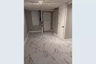 5316 W Center St, Milwaukee, WI 53210 - Photo 6