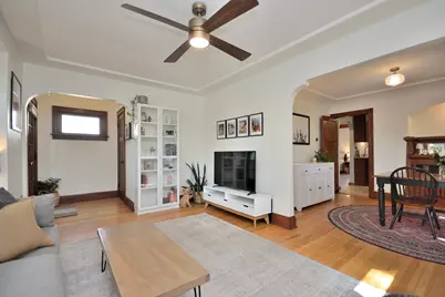 6602  Romona Ave, Wauwatosa, WI 53213 - Photo 8