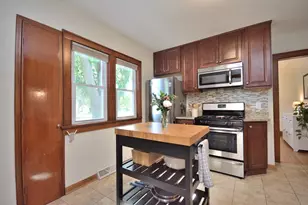6602 Romona Ave, Wauwatosa, WI 53213 - Photo 14
