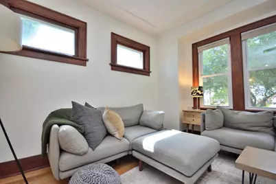 6602  Romona Ave, Wauwatosa, WI 53213 - Photo 6
