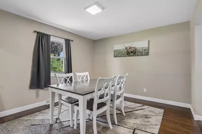 10780 S 92nd St, Franklin, WI 53132 - Photo 14