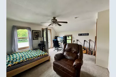 N112W21209  Mequon Rd, Germantown, WI 53022 - Photo 4