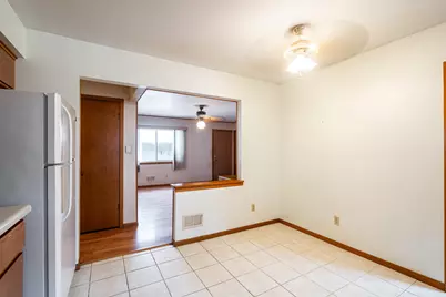 8625 W Petersik St, Milwaukee, WI 53224 - Photo 10
