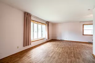 8625 W Petersik St, Milwaukee, WI 53224 - Photo 4