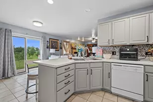 109 Prairie Dr, Walworth, WI 53184 - Photo 4