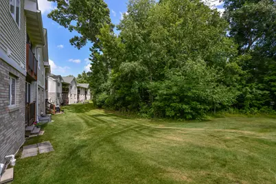 91  Potawatomi Rd #J-4, Williams Bay, WI 53191 - Photo 22