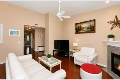 91  Potawatomi Rd #J-4, Williams Bay, WI 53191 - Photo 6