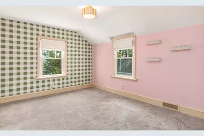 165 N 85th St, Wauwatosa, WI 53226 - Photo 38
