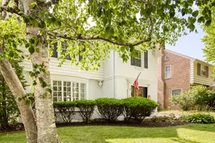 165 N 85th St, Wauwatosa, WI 53226 - Photo 4