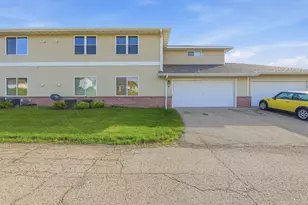 334 Brookside Dr, Mayville, WI 53050 - Photo 20