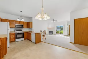 334 Brookside Dr, Mayville, WI 53050 - Photo 8