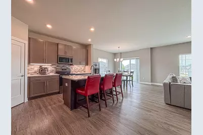 N47W22311  Woodleaf Way, Pewaukee, WI 53072 - Photo 10