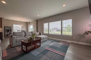 N47W22311 Woodleaf Way, Pewaukee, WI 53072 - Photo 18