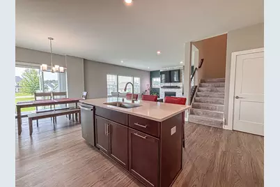 N47W22311  Woodleaf Way, Pewaukee, WI 53072 - Photo 12
