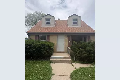 7248 W Potomac Ave, Milwaukee, WI 53216 - Photo 2
