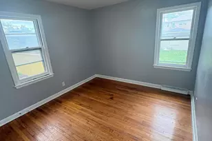 7248 W Potomac Ave, Milwaukee, WI 53216 - Photo 8