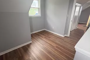 7248 W Potomac Ave, Milwaukee, WI 53216 - Photo 12