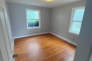 7248 W Potomac Ave, Milwaukee, WI 53216 - Photo 6