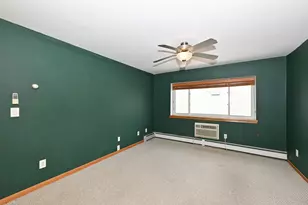 2222 E Belleview Pl, Milwaukee, WI 53211 - Photo 4