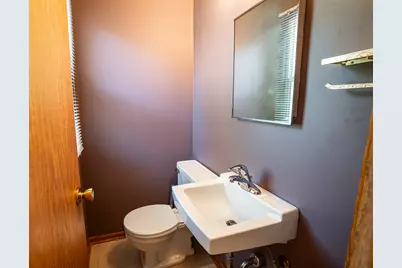 N87W15898  Belleview Blvd, Menomonee Falls, WI 53051 - Photo 18