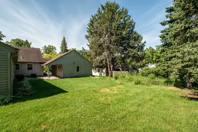 N87W15898  Belleview Blvd, Menomonee Falls, WI 53051 - Photo 32