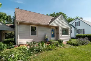 N87W15898 Belleview Blvd, Menomonee Falls, WI 53051 - Photo 34