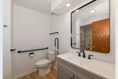 1075 S Lake Shore Dr, Lake Geneva, WI 53147 - Photo 22