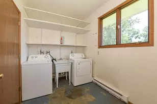 1075 S Lake Shore Dr, Lake Geneva, WI 53147 - Photo 32