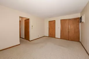 1075 S Lake Shore Dr, Lake Geneva, WI 53147 - Photo 26