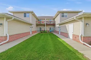 322 Brookside Dr, Mayville, WI 53050 - Photo 18