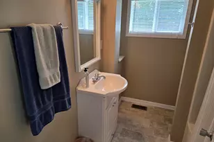 1609 Jackson Park Dr, Delavan, WI 53115 - Photo 20