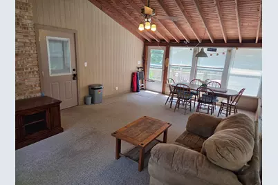 1609  Jackson Park Dr, Delavan, WI 53115 - Photo 4