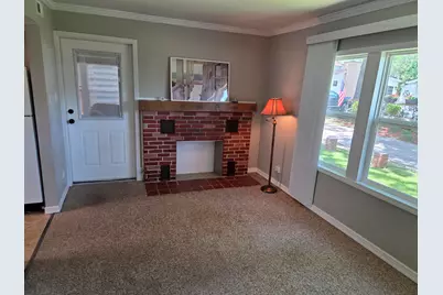 1609  Jackson Park Dr, Delavan, WI 53115 - Photo 8